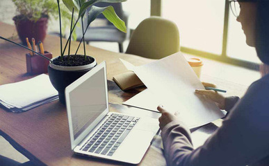 外包代理记账和自己招聘财务做账有什么区别